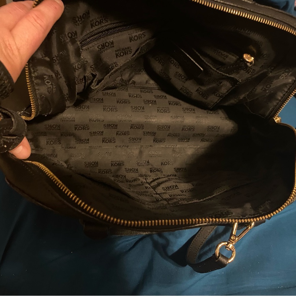 Michael Kors Purse - Picture 4 of 5